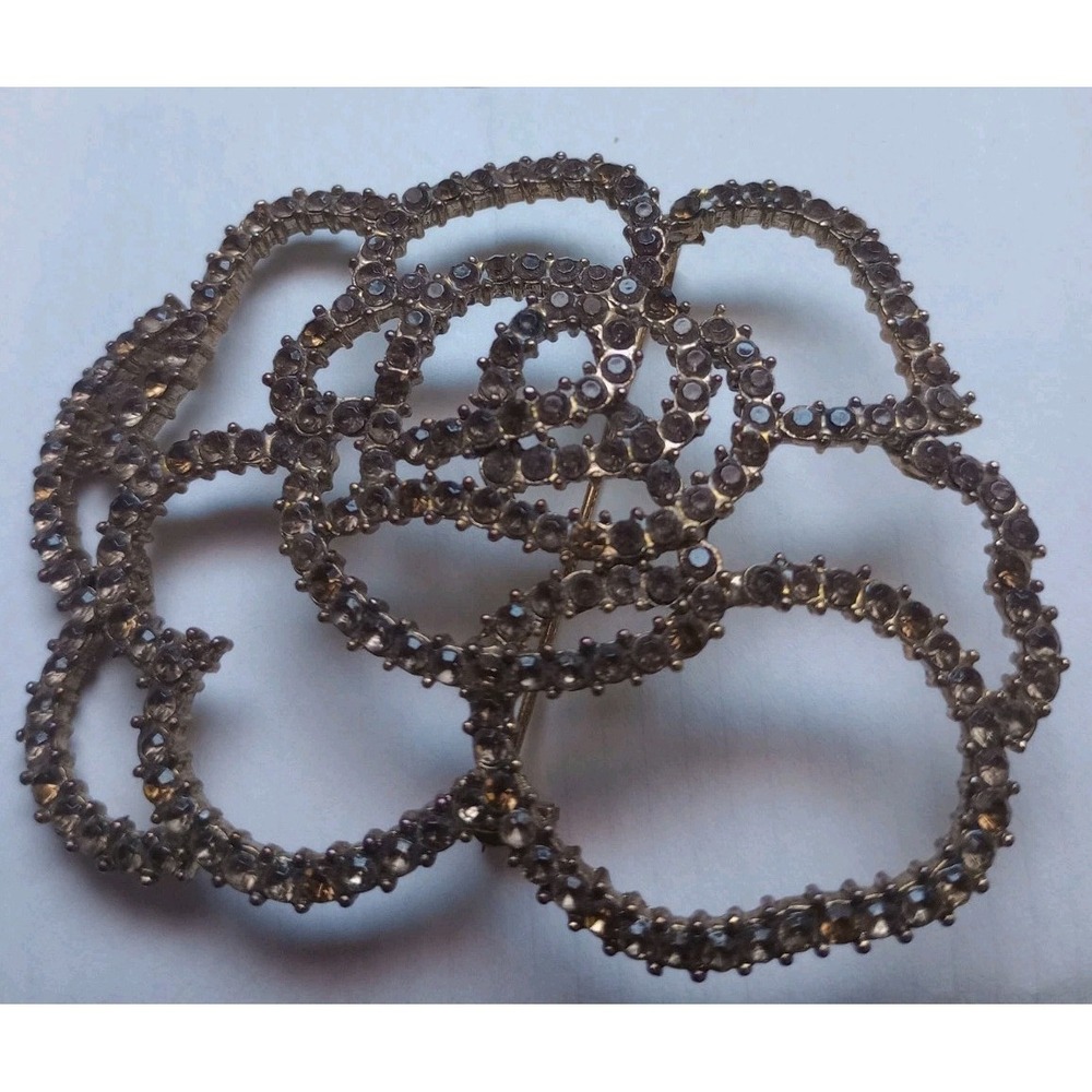 Vintage 1950s Rhinestone Knot Brooch Gold Tone Champagne Openwork Mid‎ Century